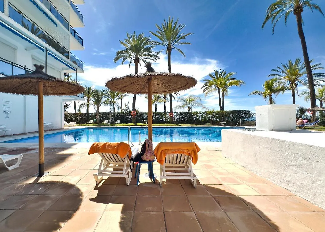 Skol 322 - Completely Renovated Beach Front Apartment Marbella
